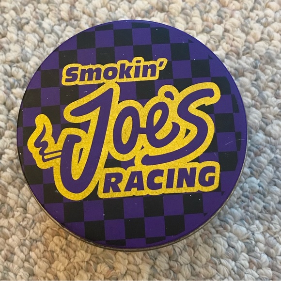 NWOT-JOE CAMEL RACING TIN SET WITH ASHTRAY & SEALED MATCHES!! - Picture 8 of 8